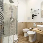 Oda ve Kahvaltı Quinto Stabile Rooms&suite Palermo