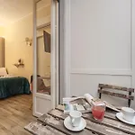 Oda ve Kahvaltı Quinto Stabile Rooms&suite
