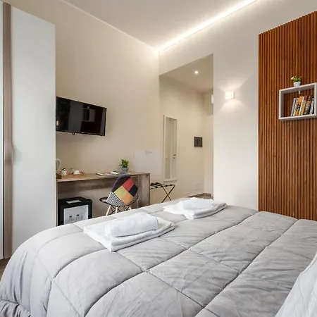 Quinto Stabile Rooms&suite Oda ve Kahvaltı Palermo