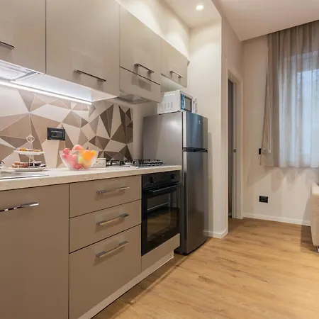 Quinto Stabile Rooms&suite 4*