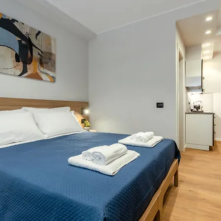Quinto Stabile Rooms&suite パレルモ