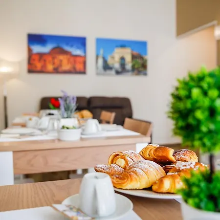Quinto Stabile Rooms&suite Oda ve Kahvaltı Palermo